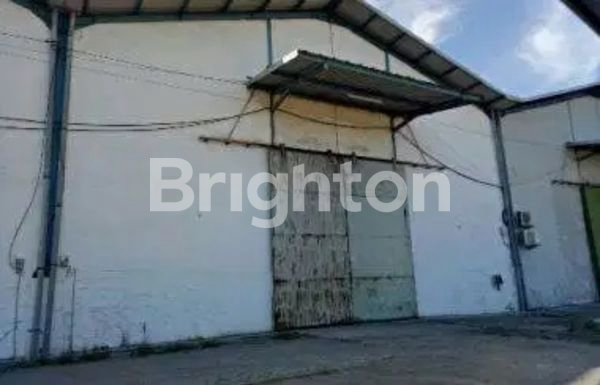 KOMPLEK PERGUDANGAN JL KALIANAK SURABAYA