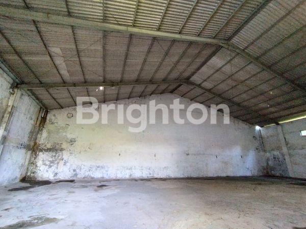 GUDANG AKSES TRONTON DEKAT AIRPORT KEDIRI