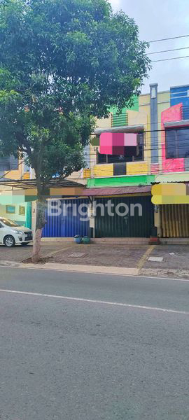 RUKO 2 LANTAI POROS JALAN RAYA UTAMA SULFAT AREA