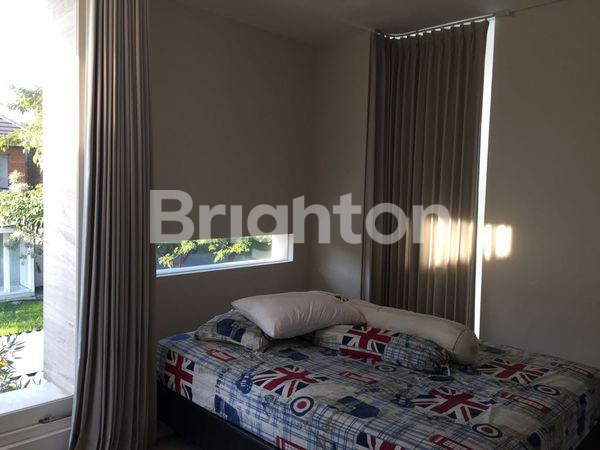 image RUMAH MINIMALIS BAGUS DI CRYSTAL GOLF CITRALAND  (2)